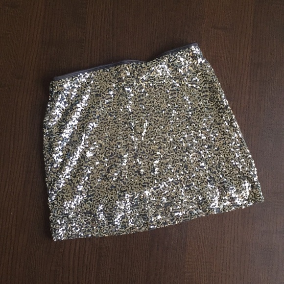 Express Sequin skirt - Picture 1 of 5